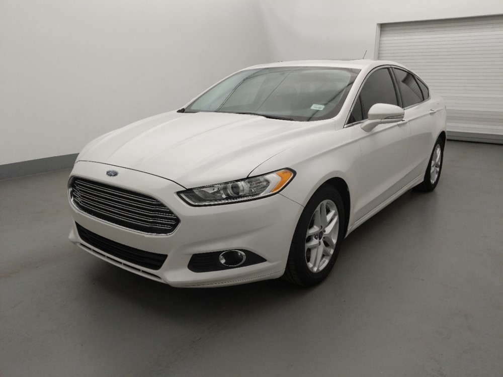 Used 2016 Ford Fusion Driver Front Bumper