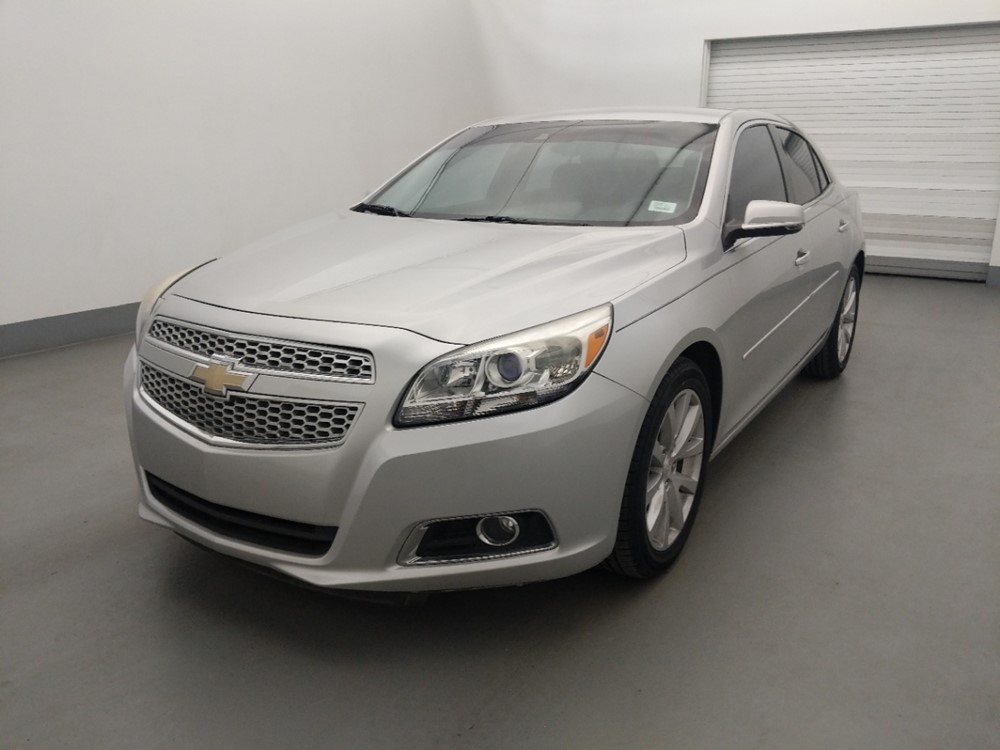 Used 2013 Chevrolet Malibu Driver Front Bumper