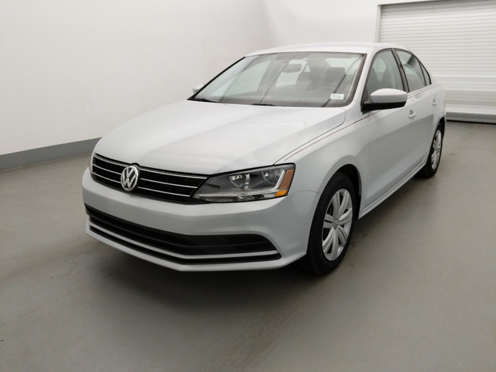 Used 2017 Volkswagen Jetta Driver Front Bumper