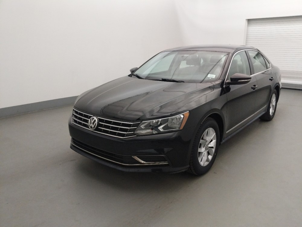 Used 2016 Volkswagen Passat Driver Front Bumper
