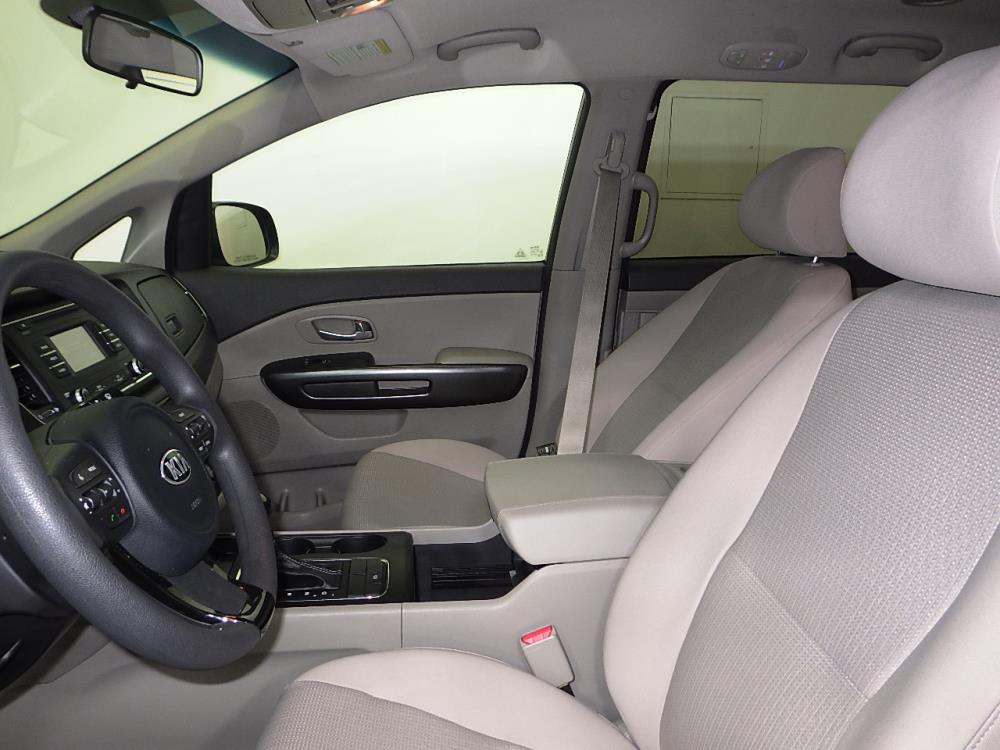 2017 Kia Sedona - Driver Front Seat