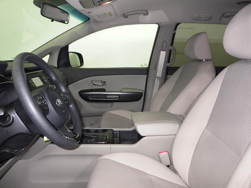 2017 Kia Sedona - Driver Front Seat