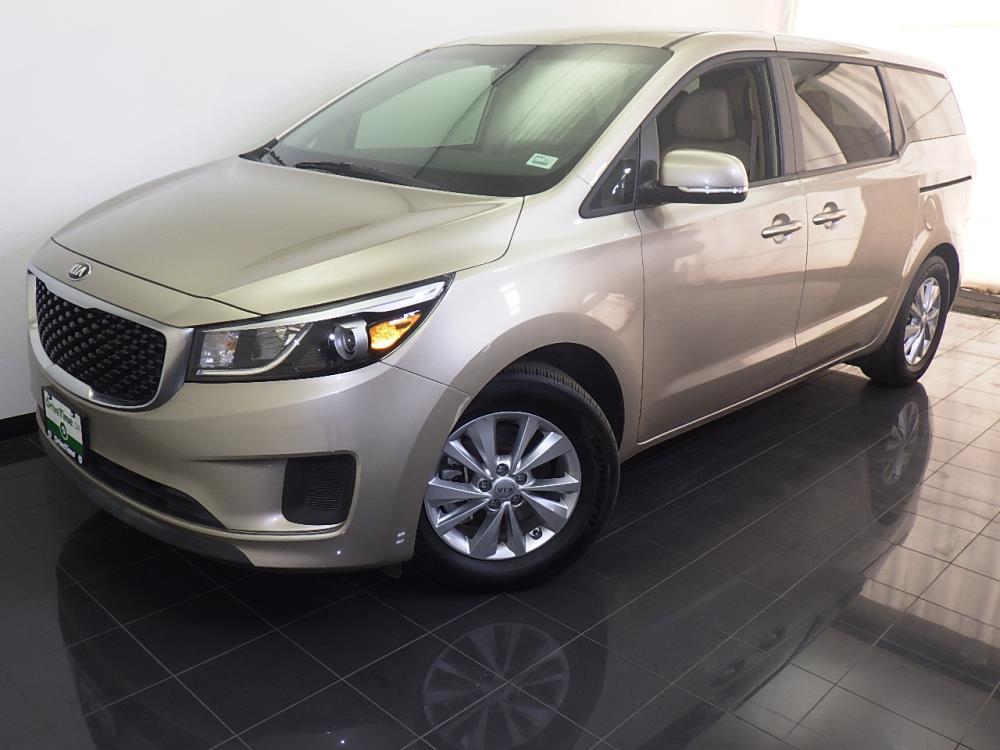 2017 Kia Sedona - Driver Front Bumper