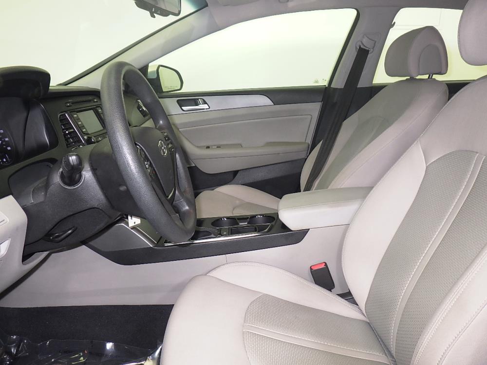2015 Hyundai Sonata - Driver Front Seat