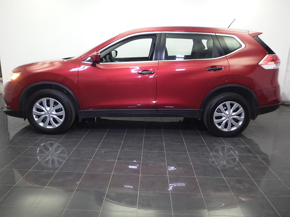 2016 Nissan Rogue - Driver Front Side