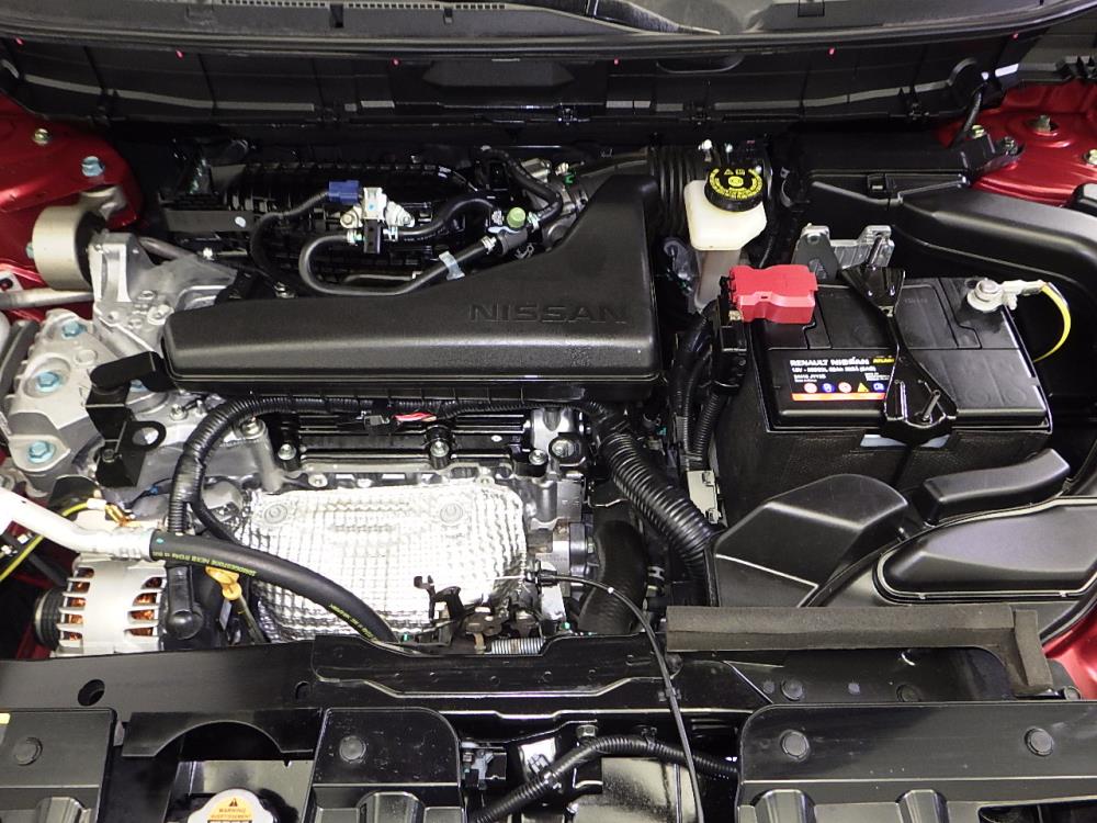 2016 Nissan Rogue - Engine