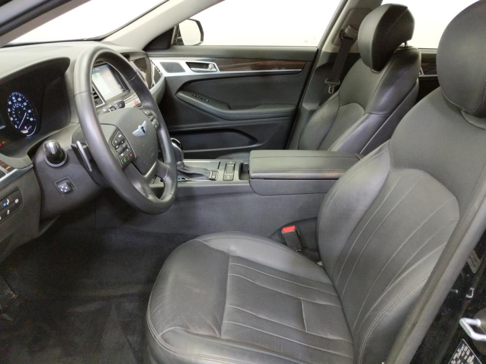 2015 Hyundai Genesis - Driver Front Seat