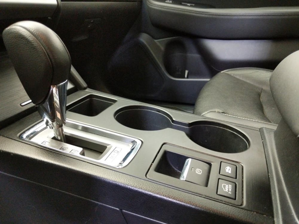 2016 Subaru Outback - Center Console/Cup Holders