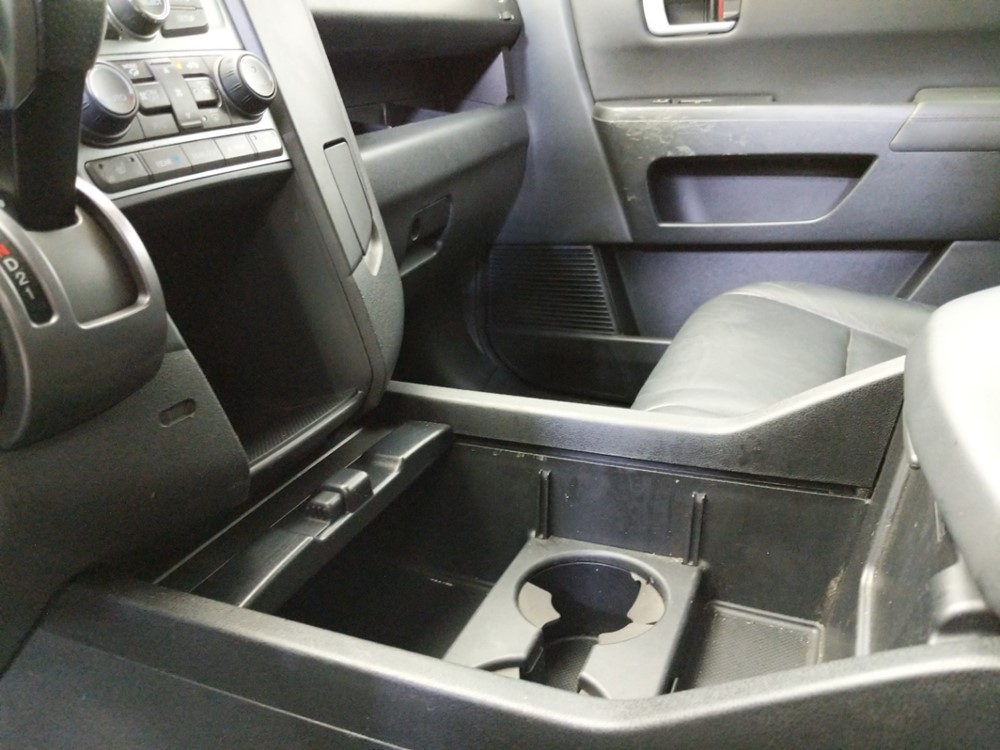 2015 Honda Pilot - Center Console/Cup Holders