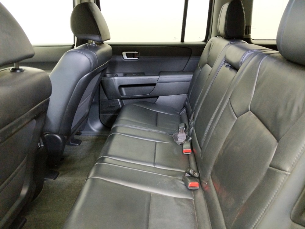 2015 Honda Pilot - Driver Rear Seat