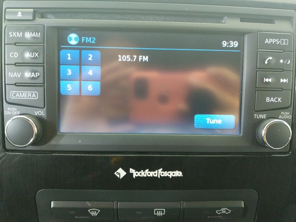 2015 Nissan Titan - Stereo Package