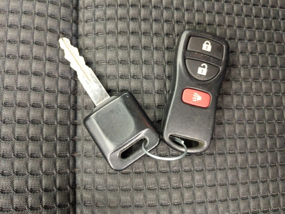 2015 Nissan Titan - Keys