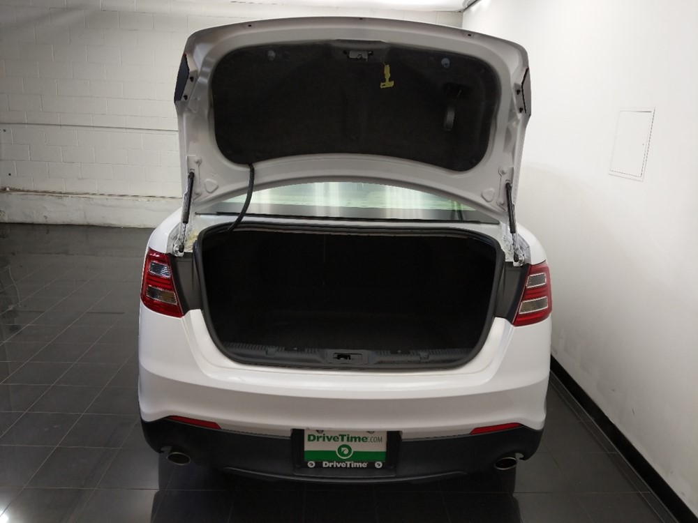 2016 Ford Taurus - Trunk
