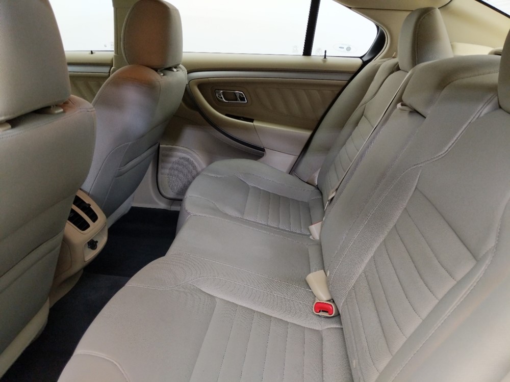 2016 Ford Taurus - Driver Rear Seat