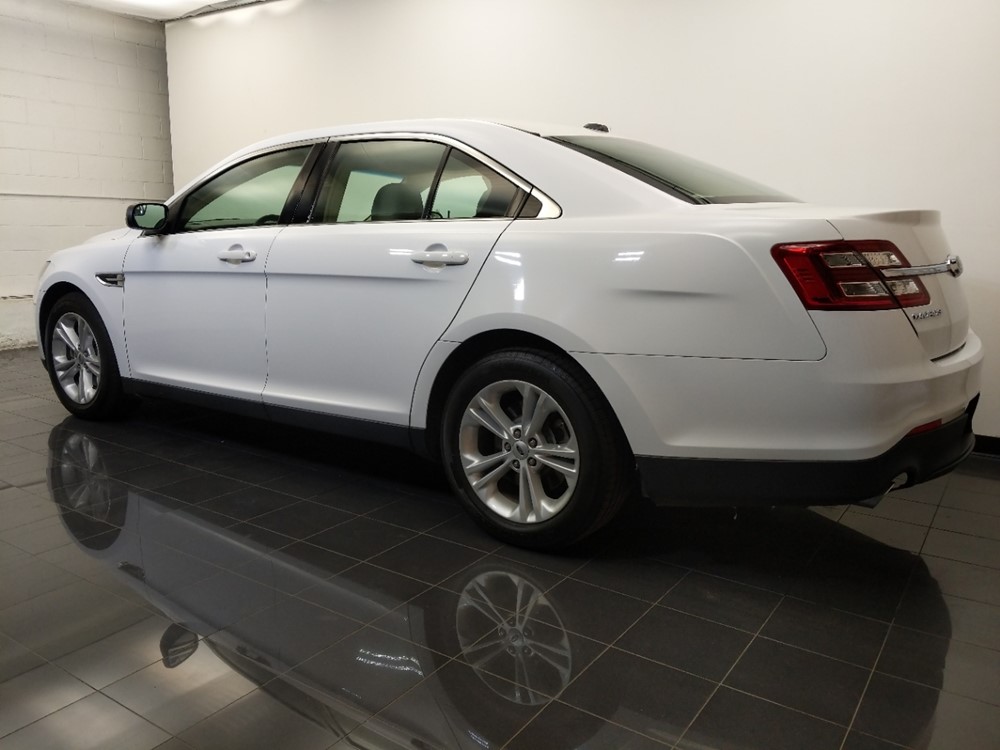 2016 Ford Taurus - Driver Rear Side