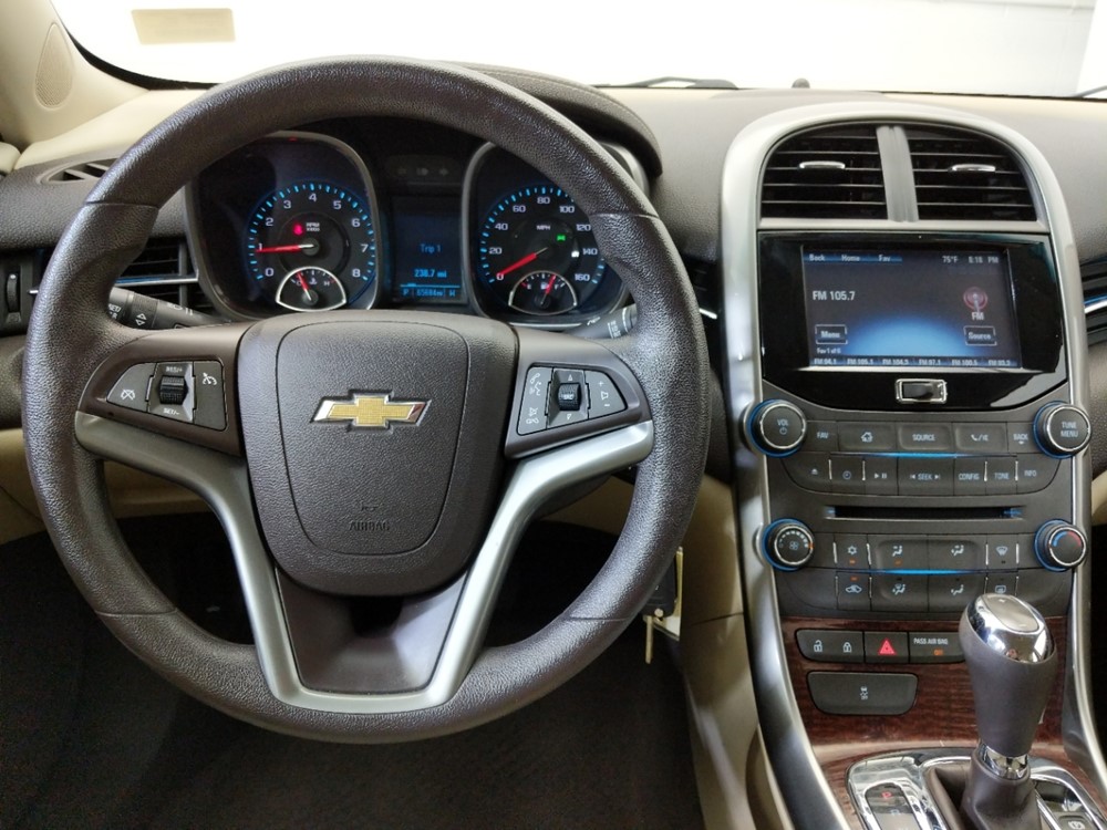 2013 Chevrolet Malibu - Driver Dash