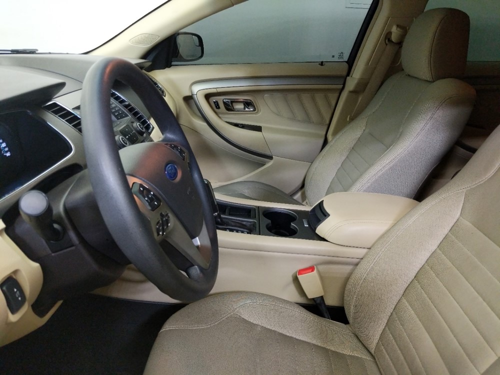 2014 Ford Taurus - Driver Front Seat