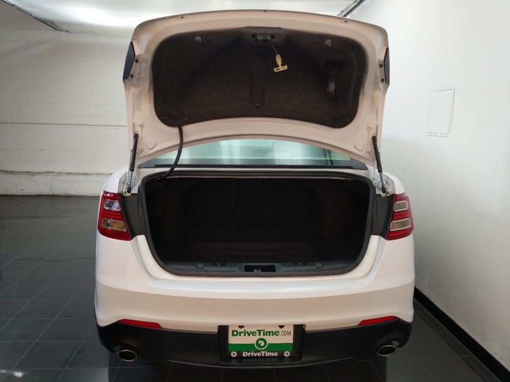 2015 Ford Taurus - Trunk