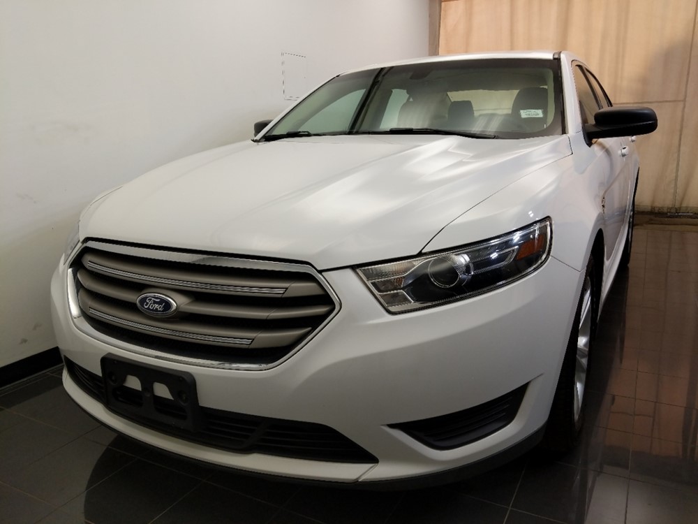 2015 Ford Taurus - Driver Front Hood