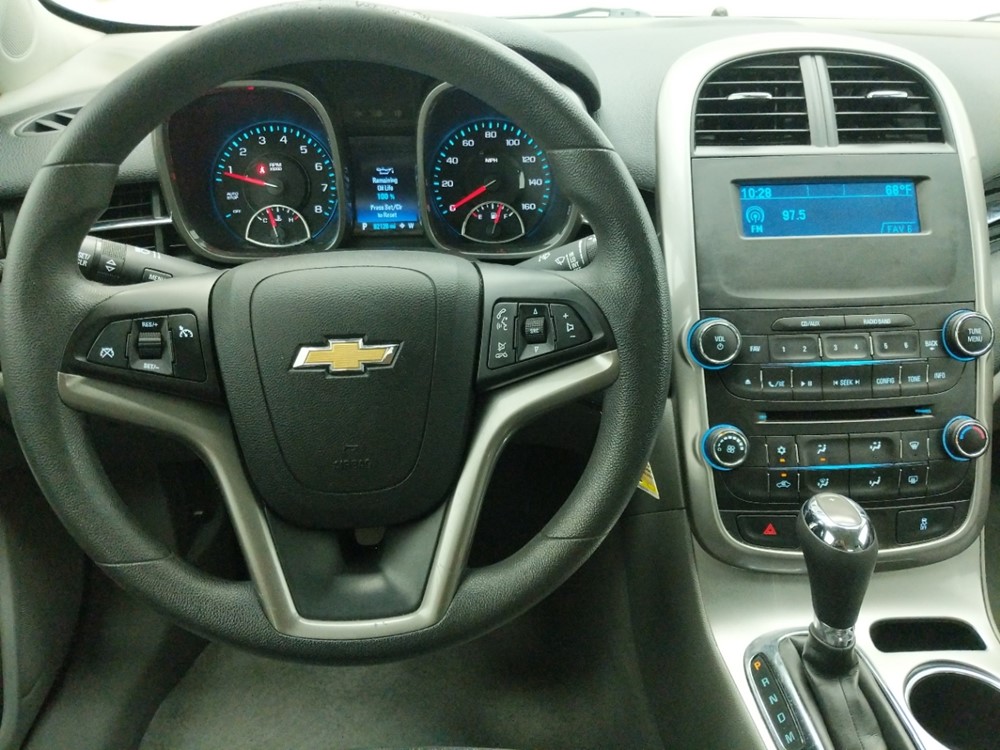 2015 Chevrolet Malibu - Driver Dash