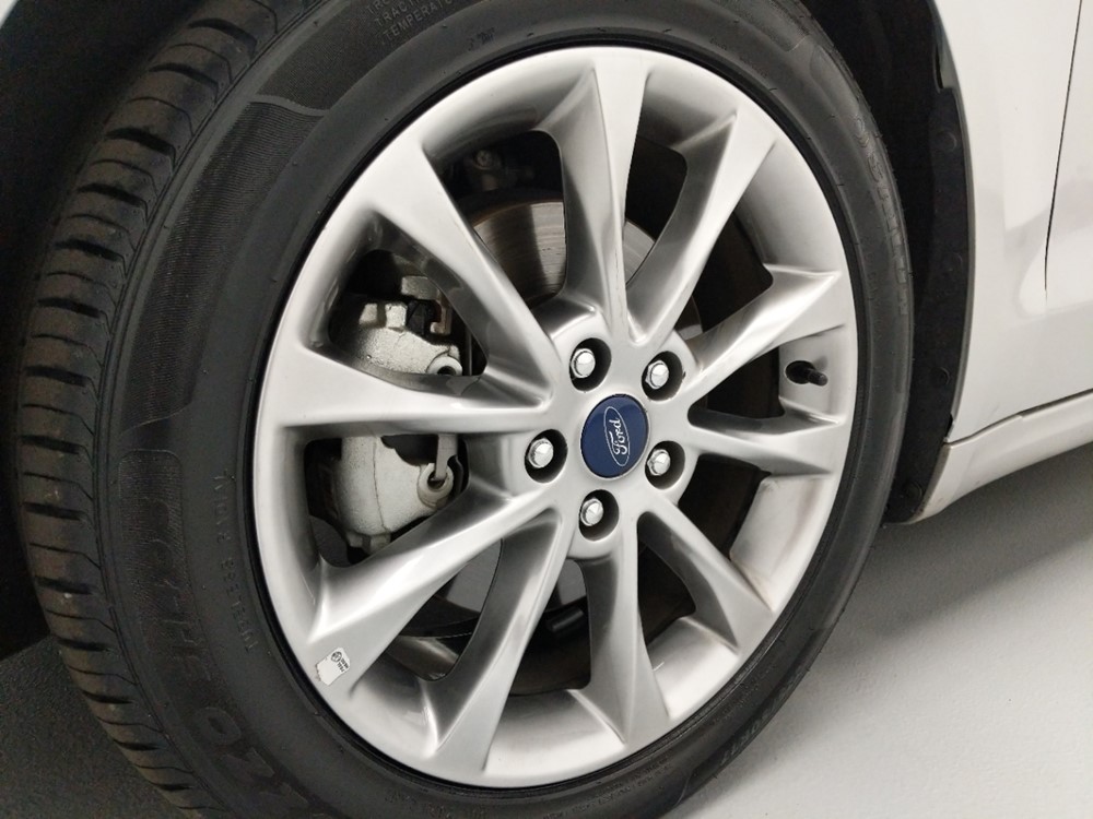 2017 Ford Fusion - Wheel