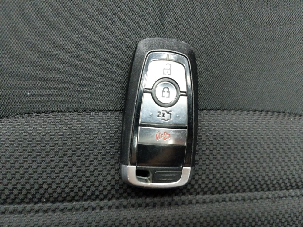 2017 Ford Fusion - Keys