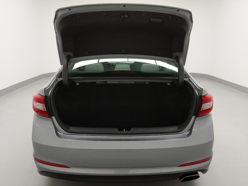 2017 Hyundai Sonata - Trunk