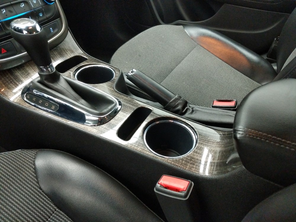 2016 Chevrolet Malibu - Center Console/Cup Holders