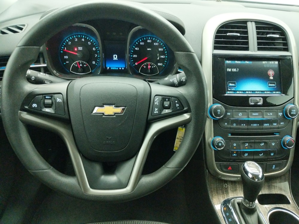2016 Chevrolet Malibu - Driver Dash