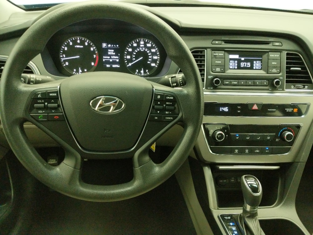 2017 Hyundai Sonata - Driver Dash