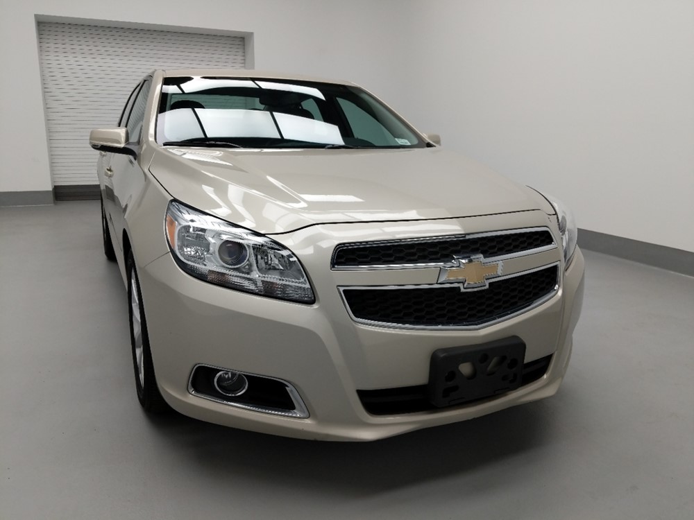 2013 Chevrolet Malibu - Passenger Front Hood