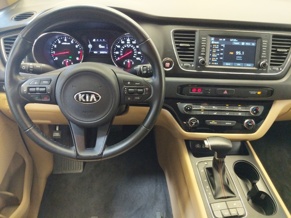 2018 Kia Sedona - Driver Dash