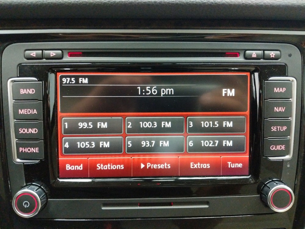 2014 Volkswagen Passat - Stereo Package