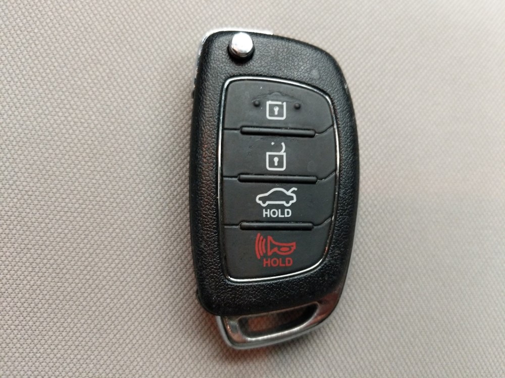 2017 Hyundai Sonata - Keys