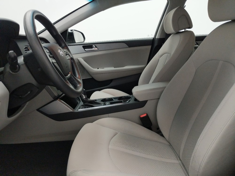 2017 Hyundai Sonata - Driver Front Seat