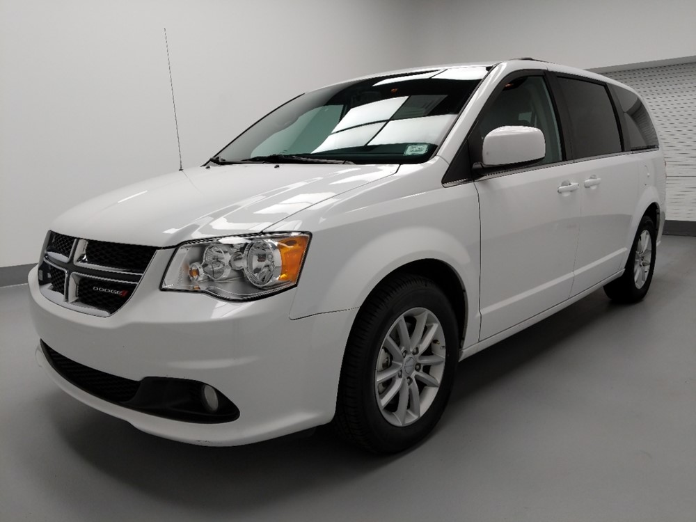Used 2018 Dodge Grand Caravan Driver Front Bumper