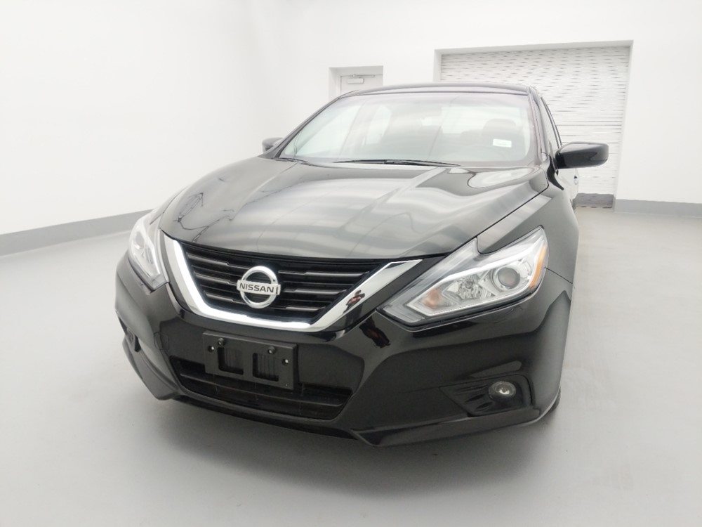 Used 2018 Nissan Altima Driver Front Bumper