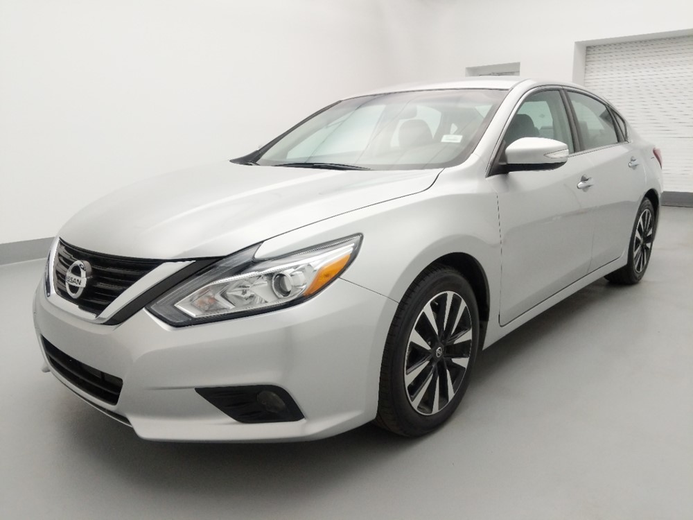 Used 2018 Nissan Altima Driver Front Bumper