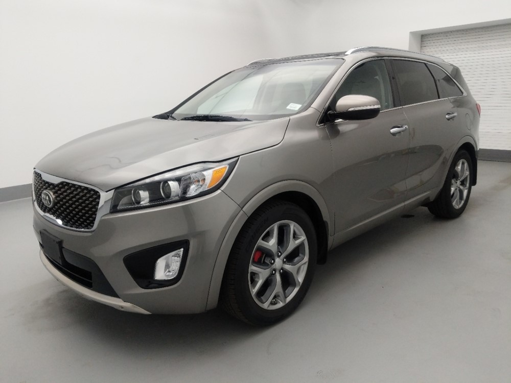 Used 2017 Kia Sorento Driver Front Bumper