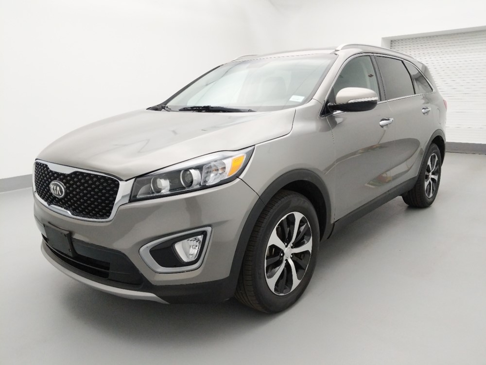 Used 2017 Kia Sorento Driver Front Bumper