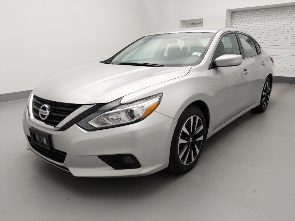 Used 2018 Nissan Altima Driver Front Bumper