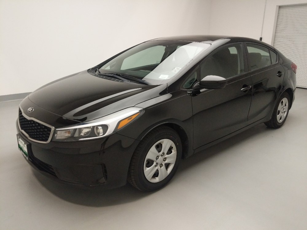 Used 2018 Kia Forte Driver Front Bumper