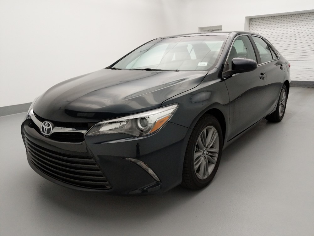 Used 2015 Toyota Camry Driver Front Bumper