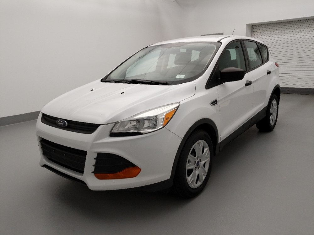 Used 2014 Ford Escape Driver Front Bumper