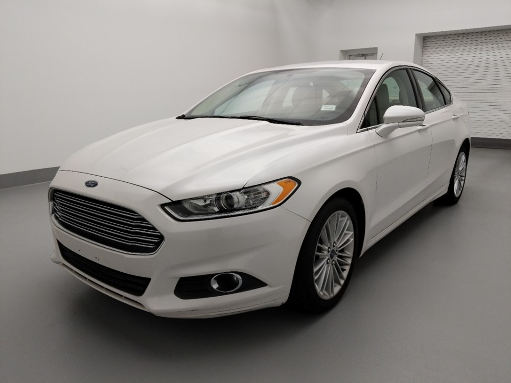 Used 2016 Ford Fusion Driver Front Bumper