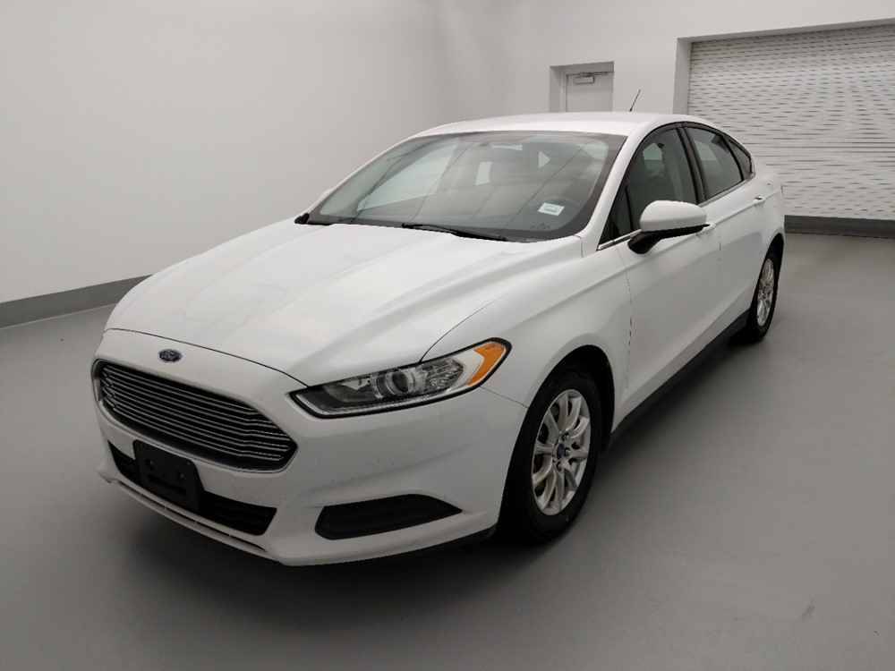 Used 2016 Ford Fusion Driver Front Bumper