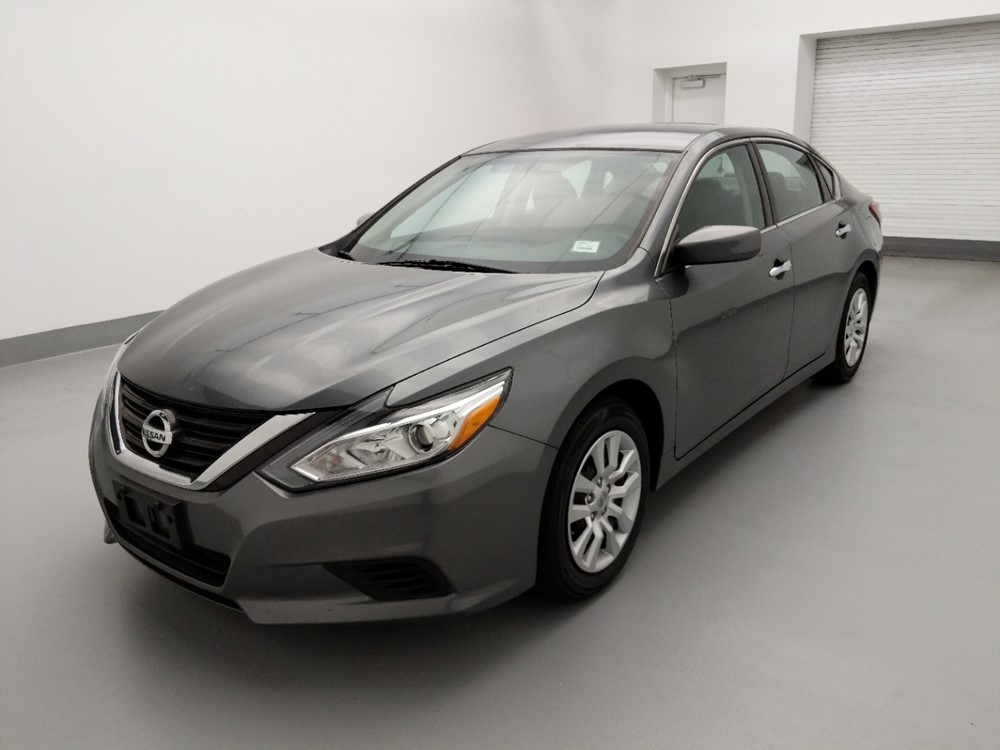 Used 2016 Nissan Altima Driver Front Bumper