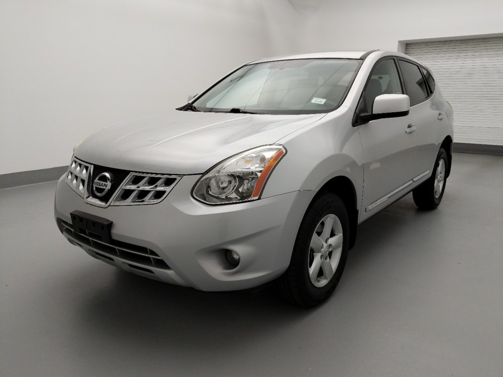Used 2013 Nissan Rogue Driver Front Bumper