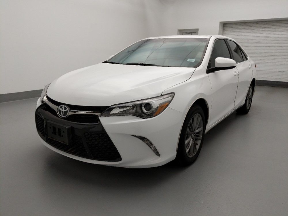 Used 2017 Toyota Camry Driver Front Bumper