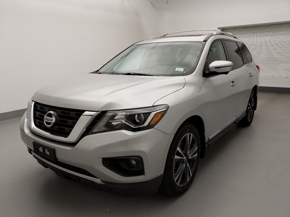 Used 2017 Nissan Pathfinder Driver Front Bumper